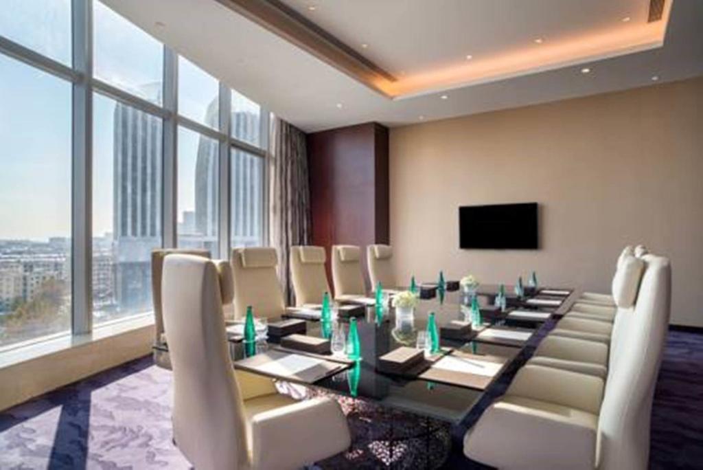 Отель Sofitel Lianyungang Suning Экстерьер фото